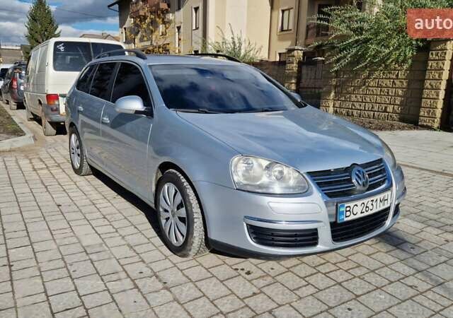 Серый Фольксваген Гольф, объемом двигателя 1.97 л и пробегом 320 тыс. км за 6700 $, фото 4 на Automoto.ua