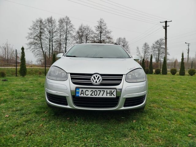 Серый Фольксваген Гольф, объемом двигателя 1.9 л и пробегом 365 тыс. км за 5750 $, фото 12 на Automoto.ua