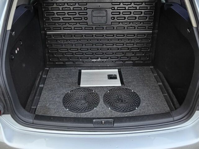 Серый Фольксваген Гольф, объемом двигателя 1.9 л и пробегом 197 тыс. км за 5393 $, фото 4 на Automoto.ua