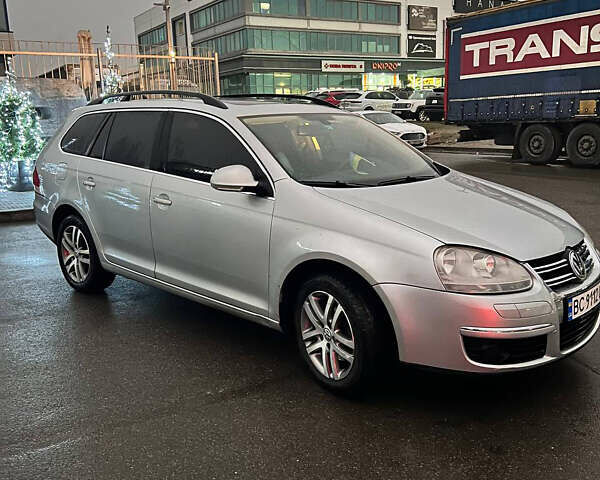 Сірий Фольксваген Гольф, об'ємом двигуна 1.39 л та пробігом 160 тис. км за 6500 $, фото 1 на Automoto.ua