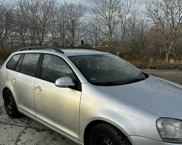 Сірий Фольксваген Гольф, об'ємом двигуна 1.6 л та пробігом 221 тис. км за 5500 $, фото 7 на Automoto.ua