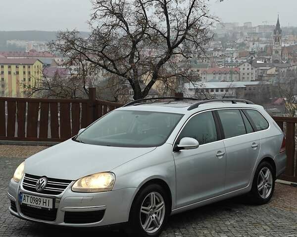 Серый Фольксваген Гольф, объемом двигателя 2 л и пробегом 350 тыс. км за 5999 $, фото 7 на Automoto.ua