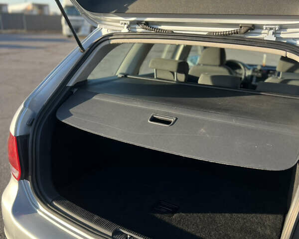 Серый Фольксваген Гольф, объемом двигателя 1.6 л и пробегом 200 тыс. км за 6300 $, фото 18 на Automoto.ua