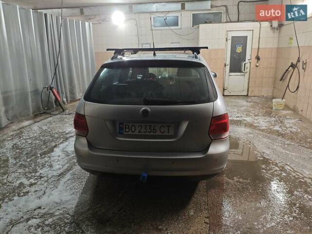 Серый Фольксваген Гольф, объемом двигателя 1.39 л и пробегом 257 тыс. км за 5500 $, фото 5 на Automoto.ua