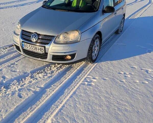 Сірий Фольксваген Гольф, об'ємом двигуна 1.6 л та пробігом 253 тис. км за 6536 $, фото 3 на Automoto.ua