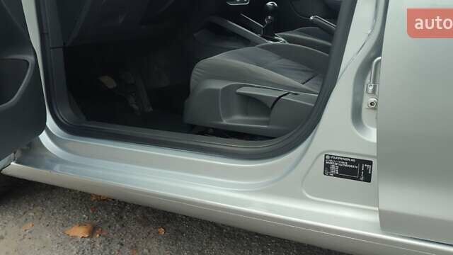 Серый Фольксваген Гольф, объемом двигателя 1.4 л и пробегом 246 тыс. км за 5199 $, фото 11 на Automoto.ua