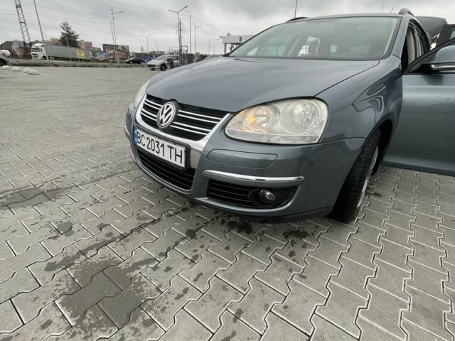 Сірий Фольксваген Гольф, об'ємом двигуна 1.6 л та пробігом 189 тис. км за 7688 $, фото 5 на Automoto.ua