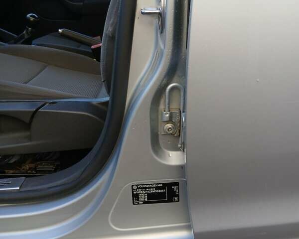 Серый Фольксваген Гольф, объемом двигателя 1.9 л и пробегом 275 тыс. км за 5500 $, фото 7 на Automoto.ua