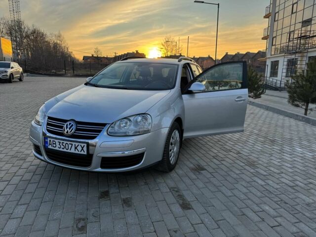 Серый Фольксваген Гольф, объемом двигателя 1.6 л и пробегом 193 тыс. км за 6450 $, фото 3 на Automoto.ua