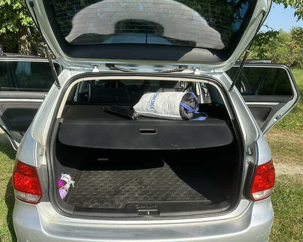 Сірий Фольксваген Гольф, об'ємом двигуна 1.39 л та пробігом 214 тис. км за 6200 $, фото 8 на Automoto.ua