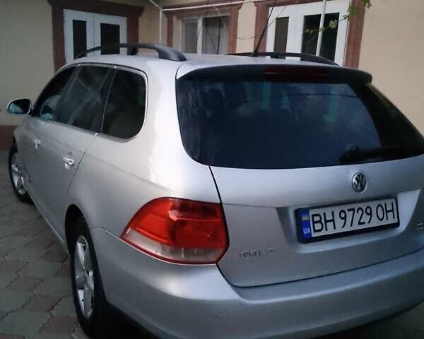 Серый Фольксваген Гольф, объемом двигателя 1.4 л и пробегом 260 тыс. км за 5700 $, фото 11 на Automoto.ua