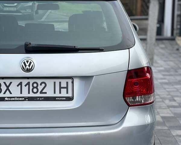 Серый Фольксваген Гольф, объемом двигателя 1.6 л и пробегом 198 тыс. км за 6899 $, фото 32 на Automoto.ua