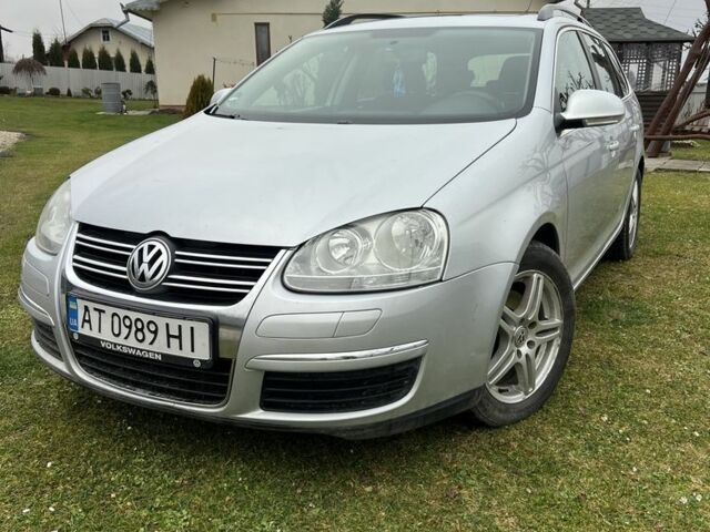 Сірий Фольксваген Гольф, об'ємом двигуна 2 л та пробігом 350 тис. км за 5150 $, фото 1 на Automoto.ua