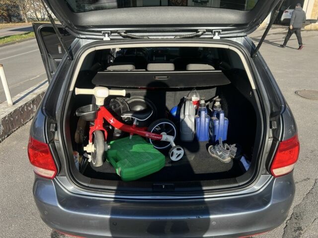 Сірий Фольксваген Гольф, об'ємом двигуна 1.4 л та пробігом 188 тис. км за 5010 $, фото 6 на Automoto.ua