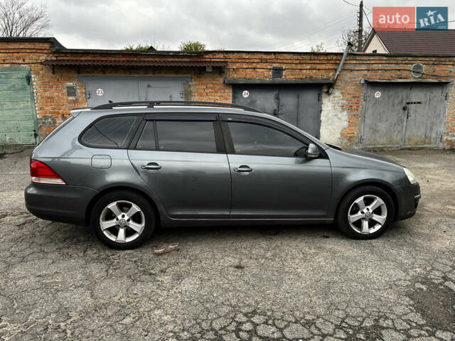 Серый Фольксваген Гольф, объемом двигателя 1.9 л и пробегом 247 тыс. км за 5700 $, фото 4 на Automoto.ua