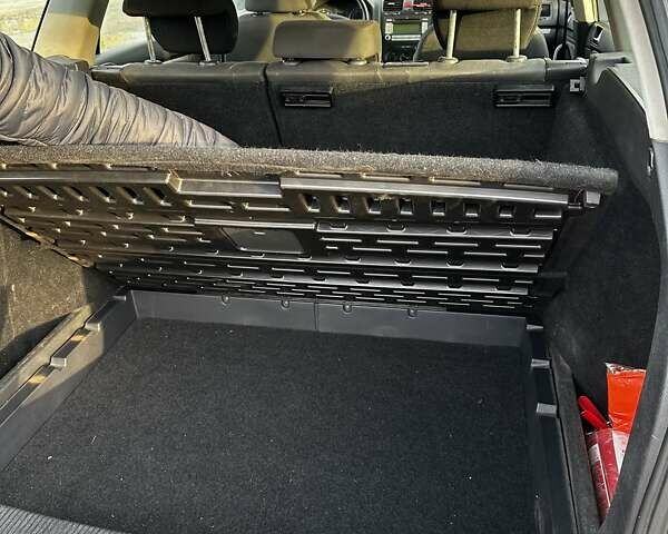 Сірий Фольксваген Гольф, об'ємом двигуна 1.6 л та пробігом 221 тис. км за 5500 $, фото 18 на Automoto.ua