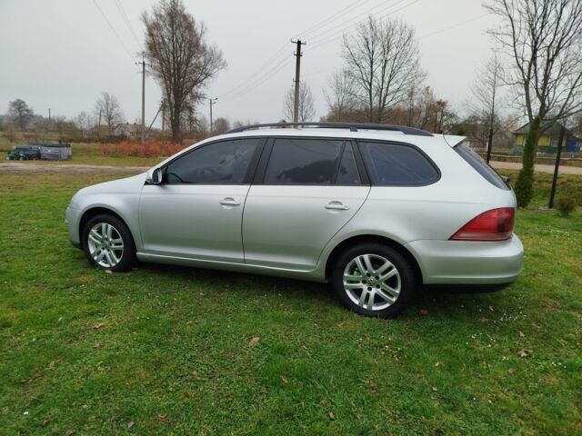 Серый Фольксваген Гольф, объемом двигателя 1.9 л и пробегом 365 тыс. км за 5750 $, фото 2 на Automoto.ua