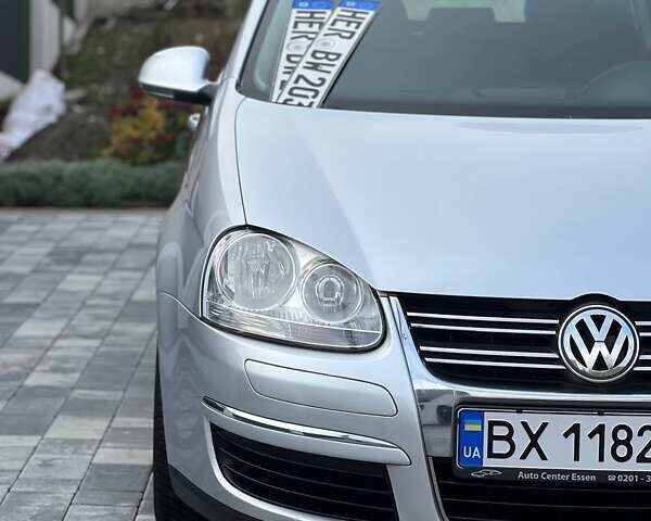 Серый Фольксваген Гольф, объемом двигателя 1.6 л и пробегом 198 тыс. км за 6899 $, фото 19 на Automoto.ua