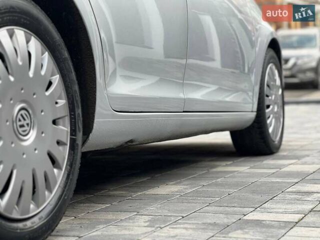 Серый Фольксваген Гольф, объемом двигателя 1.6 л и пробегом 198 тыс. км за 6899 $, фото 24 на Automoto.ua