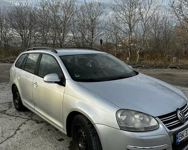 Сірий Фольксваген Гольф, об'ємом двигуна 1.6 л та пробігом 221 тис. км за 5500 $, фото 8 на Automoto.ua