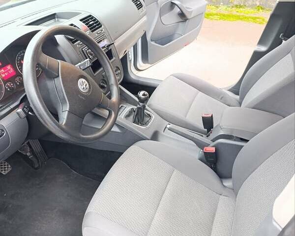 Серый Фольксваген Гольф, объемом двигателя 1.6 л и пробегом 182 тыс. км за 5899 $, фото 9 на Automoto.ua