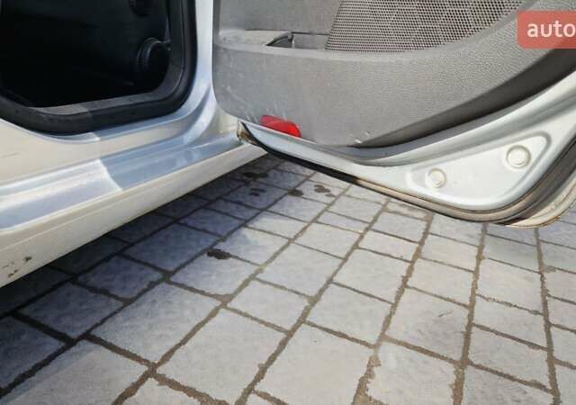 Серый Фольксваген Гольф, объемом двигателя 1.97 л и пробегом 320 тыс. км за 6700 $, фото 43 на Automoto.ua