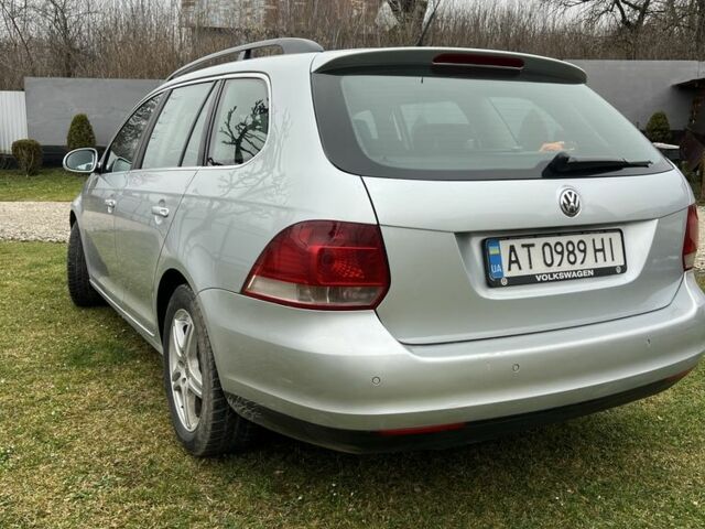 Сірий Фольксваген Гольф, об'ємом двигуна 2 л та пробігом 350 тис. км за 5150 $, фото 2 на Automoto.ua