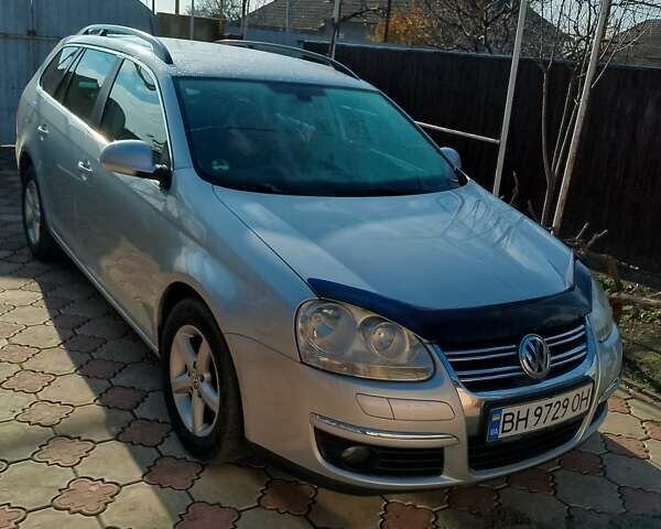 Серый Фольксваген Гольф, объемом двигателя 1.4 л и пробегом 260 тыс. км за 5700 $, фото 8 на Automoto.ua