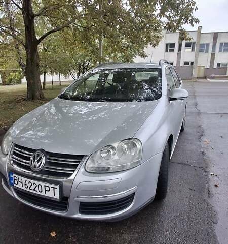 Сірий Фольксваген Гольф, об'ємом двигуна 1.39 л та пробігом 272 тис. км за 4200 $, фото 7 на Automoto.ua