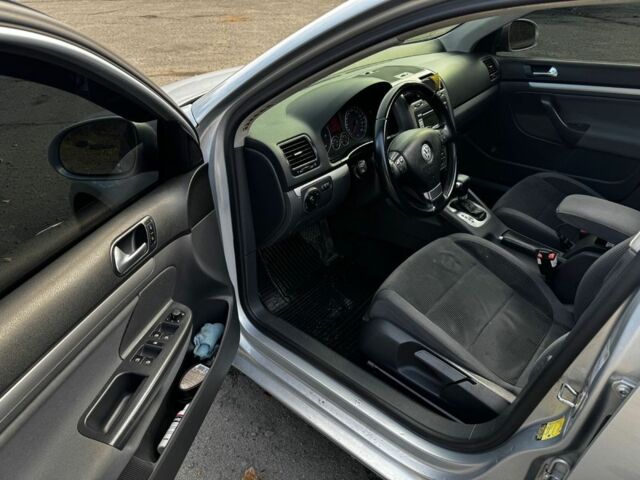 Фольксваген Гольф 2007 в Днепре (Днепропетровске) на Automoto.ua Серый Фольксваген Гольф, объемом двигателя 1.9 л и пробегом 330 тыс. км за 7700 $, фото 7 на Automoto.ua