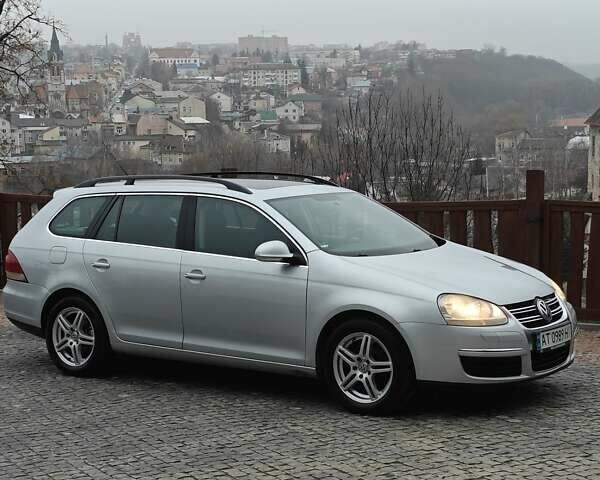 Серый Фольксваген Гольф, объемом двигателя 2 л и пробегом 350 тыс. км за 5999 $, фото 19 на Automoto.ua