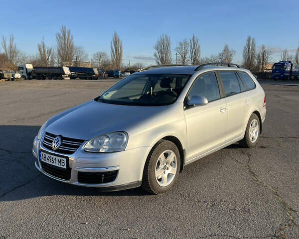 Серый Фольксваген Гольф, объемом двигателя 1.6 л и пробегом 200 тыс. км за 6300 $, фото 28 на Automoto.ua