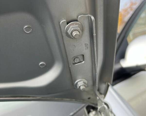 Серый Фольксваген Гольф, объемом двигателя 1.6 л и пробегом 198 тыс. км за 6899 $, фото 62 на Automoto.ua