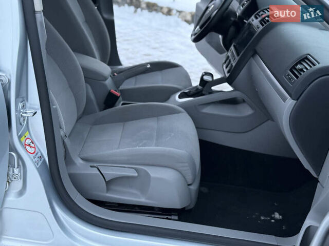 Серый Фольксваген Гольф, объемом двигателя 1.4 л и пробегом 206 тыс. км за 5950 $, фото 38 на Automoto.ua