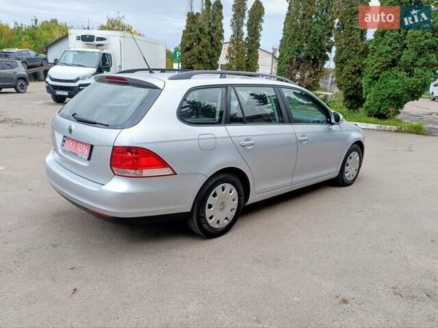 Серый Фольксваген Гольф, объемом двигателя 1.6 л и пробегом 210 тыс. км за 6699 $, фото 10 на Automoto.ua