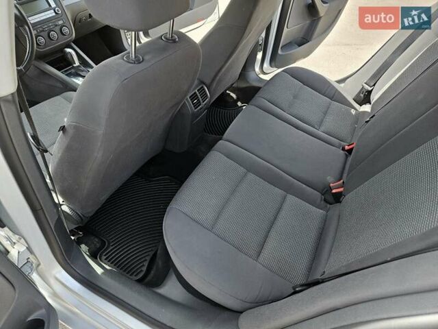 Серый Фольксваген Гольф, объемом двигателя 1.9 л и пробегом 307 тыс. км за 6200 $, фото 11 на Automoto.ua