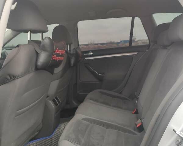 Серый Фольксваген Гольф, объемом двигателя 1.9 л и пробегом 231 тыс. км за 7000 $, фото 11 на Automoto.ua