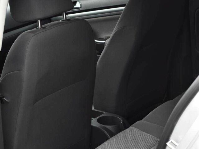 Сірий Фольксваген Гольф, об'ємом двигуна 1.6 л та пробігом 265 тис. км за 5950 $, фото 20 на Automoto.ua