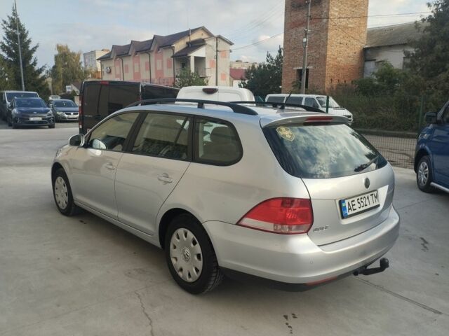 Сірий Фольксваген Гольф, об'ємом двигуна 1.4 л та пробігом 347 тис. км за 4600 $, фото 6 на Automoto.ua