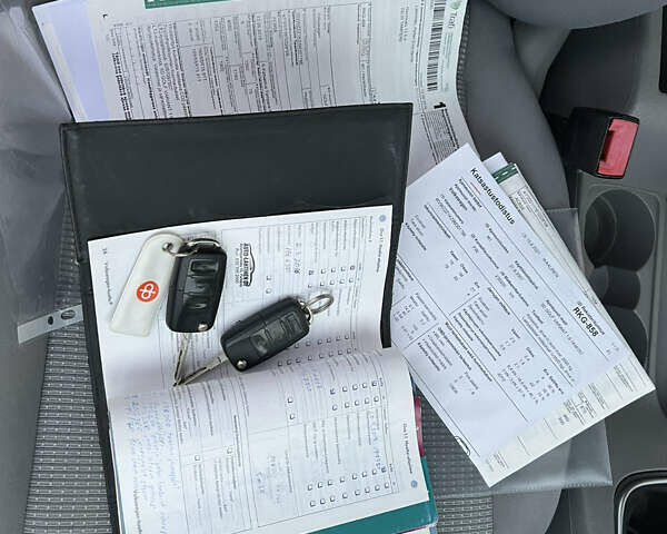 Серый Фольксваген Гольф, объемом двигателя 0 л и пробегом 236 тыс. км за 5800 $, фото 31 на Automoto.ua