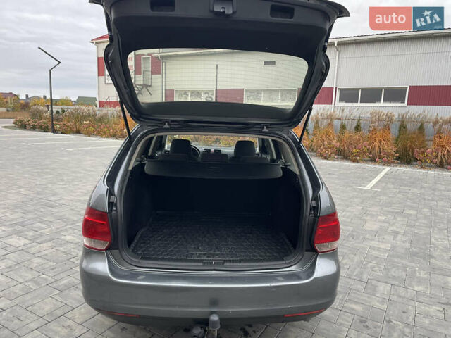 Фольксваген Гольф 2008 в Камень-Каширский на Automoto.ua Серый Фольксваген Гольф, объемом двигателя 1.9 л и пробегом 280 тыс. км за 6600 $, фото 48 на Automoto.ua