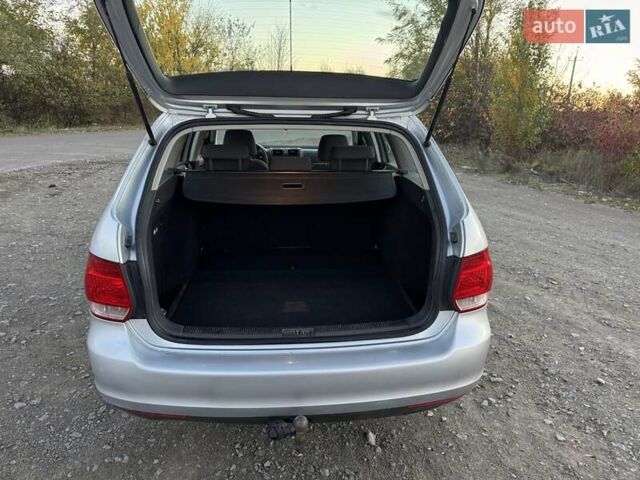 Сірий Фольксваген Гольф, об'ємом двигуна 1.6 л та пробігом 210 тис. км за 5999 $, фото 1 на Automoto.ua