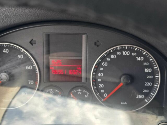 Сірий Фольксваген Гольф, об'ємом двигуна 1.6 л та пробігом 199 тис. км за 5900 $, фото 1 на Automoto.ua