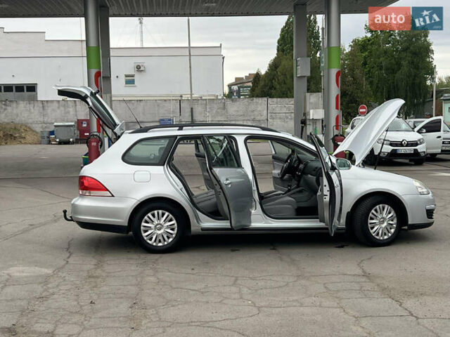 Серый Фольксваген Гольф, объемом двигателя 0 л и пробегом 236 тыс. км за 5800 $, фото 18 на Automoto.ua