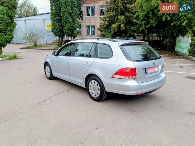 Серый Фольксваген Гольф, объемом двигателя 1.6 л и пробегом 210 тыс. км за 6699 $, фото 8 на Automoto.ua