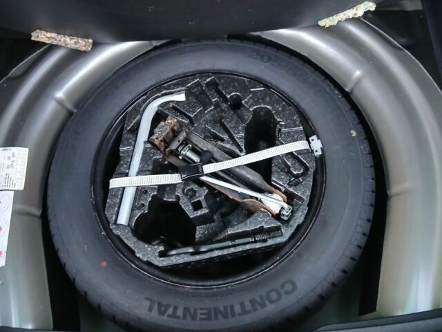 Фольксваген Гольф 2008 в Днепре (Днепропетровске) на Automoto.ua Серый Фольксваген Гольф, объемом двигателя 0 л и пробегом 192 тыс. км за 7800 $, фото 6 на Automoto.ua