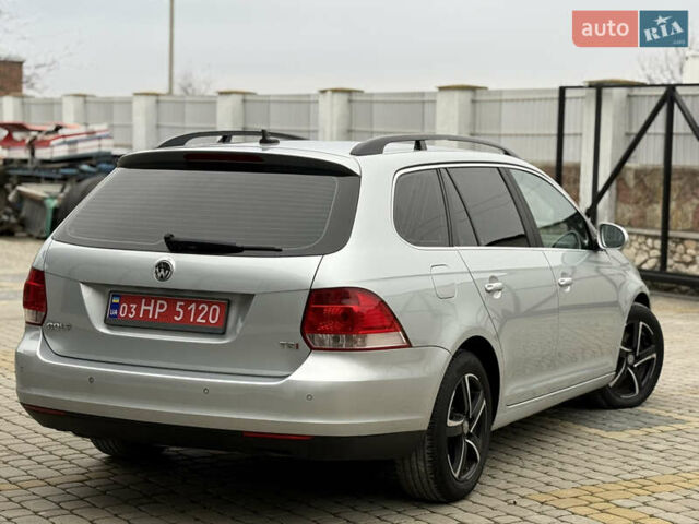Серый Фольксваген Гольф, объемом двигателя 1.4 л и пробегом 206 тыс. км за 6150 $, фото 6 на Automoto.ua