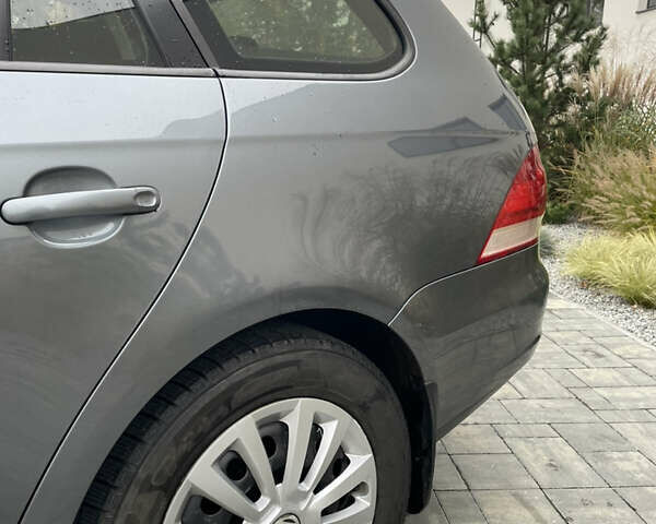 Фольксваген Гольф 2008 в Камень-Каширский на Automoto.ua Серый Фольксваген Гольф, объемом двигателя 1.9 л и пробегом 280 тыс. км за 6600 $, фото 16 на Automoto.ua