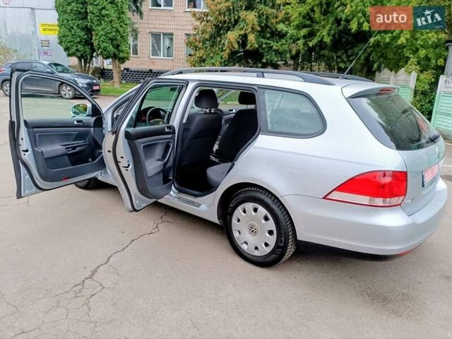 Сірий Фольксваген Гольф, об'ємом двигуна 1.6 л та пробігом 210 тис. км за 6399 $, фото 25 на Automoto.ua