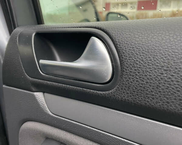 Сірий Фольксваген Гольф, об'ємом двигуна 1.9 л та пробігом 280 тис. км за 6600 $, фото 50 на Automoto.ua